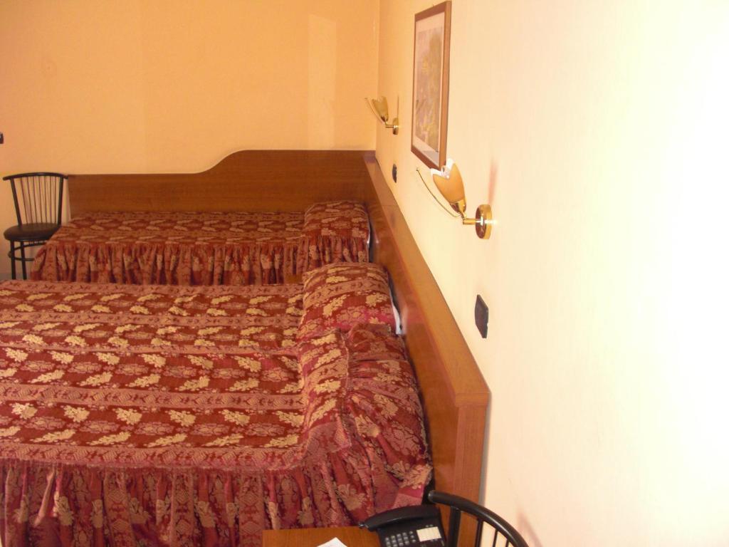 Hotel Legnano Exterior photo